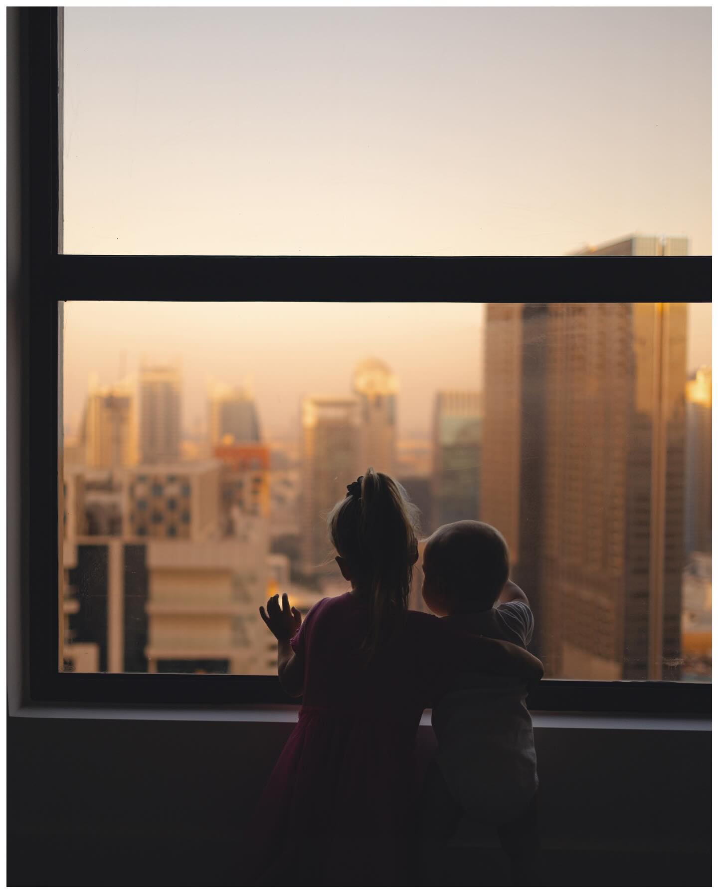 Two little hearts in the big city.