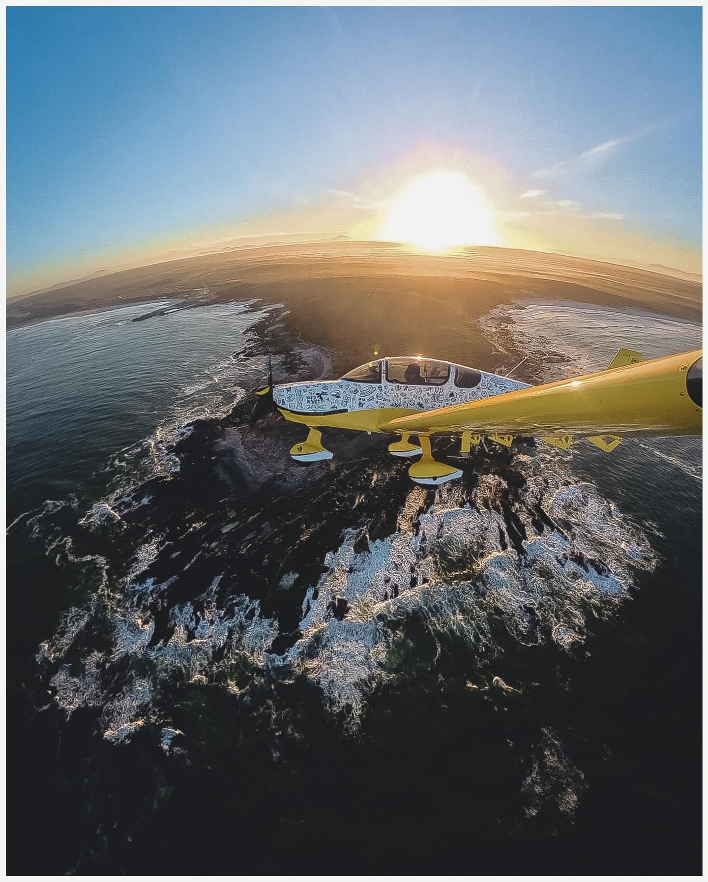 African Coast Lines ✈️